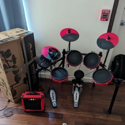 Electronic Drum kit - Alesis Nitro Mesh SE + Freebies