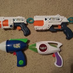 Toy Guns 