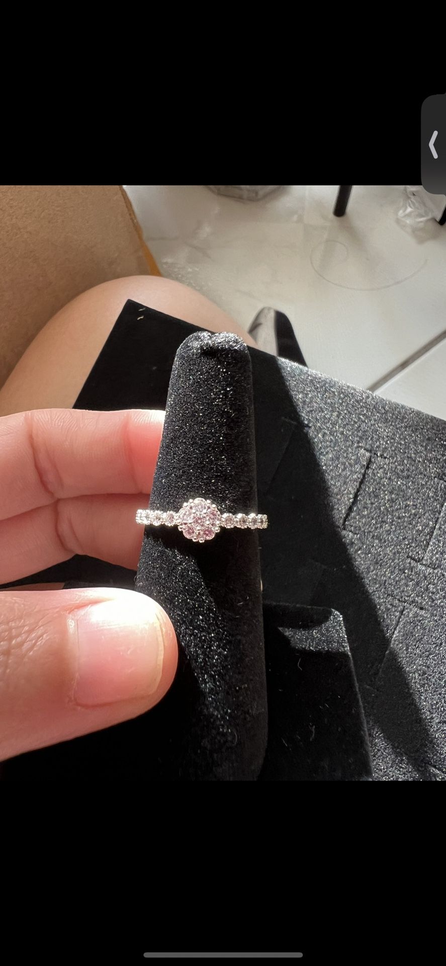 New Diamonds Small Flower Ring Size 6