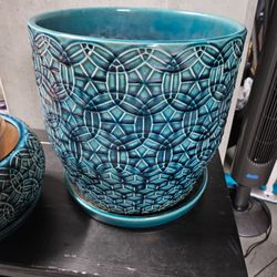 large flower pots