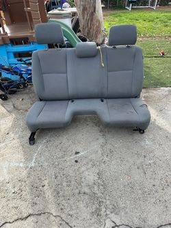 2009 Toyota Tacoma bench seat