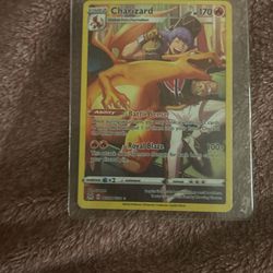 Charizard Pokémon Card