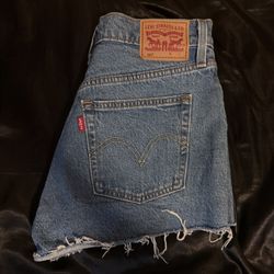 Levis Shorts 