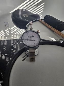 DrumDial Drum Tuner with Edge Gage