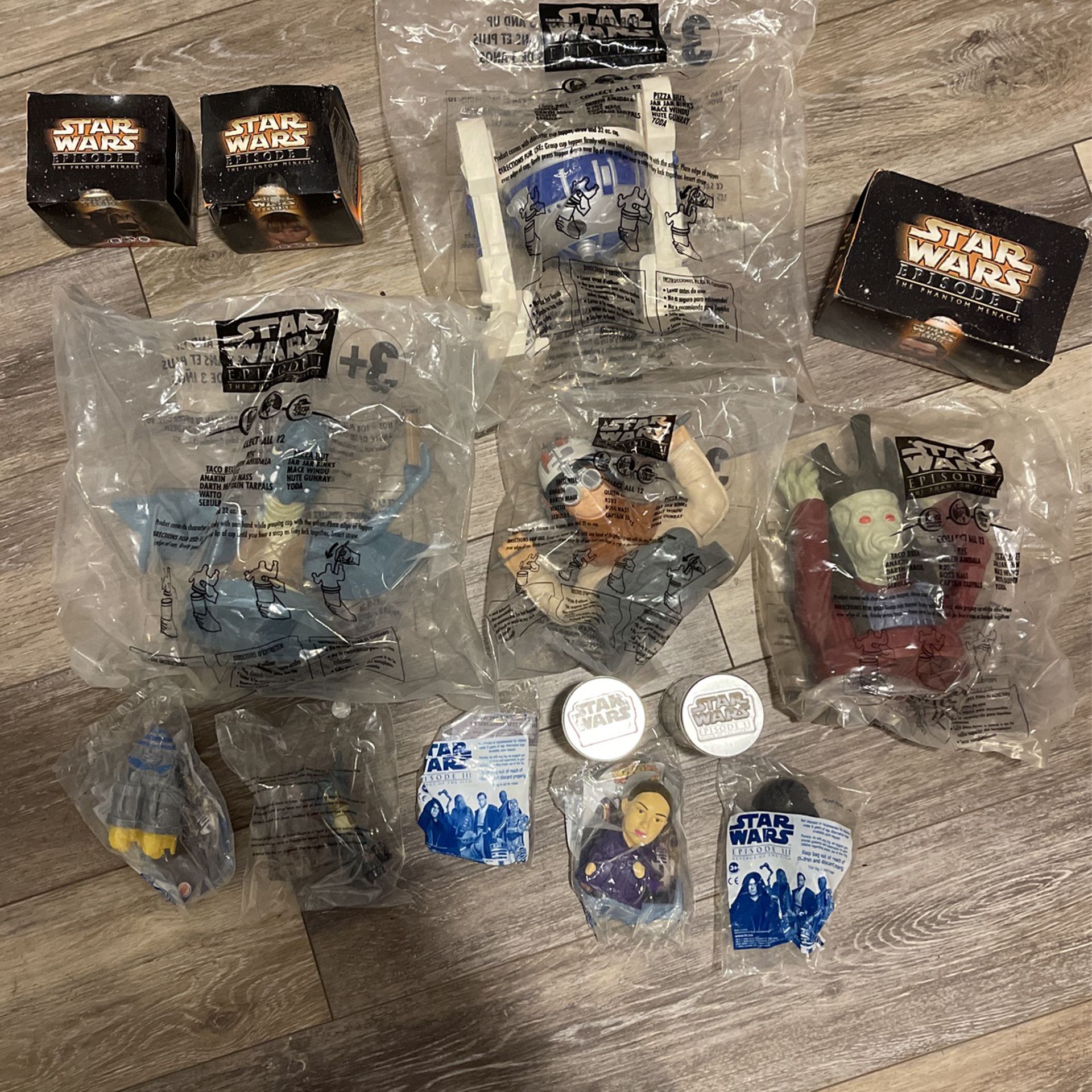 STARWARS COLLECTIBLES FROM 1990S 