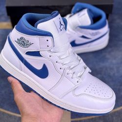 Nike Air Jordan 1’s Mid SE “ White Industrial Blue “ 