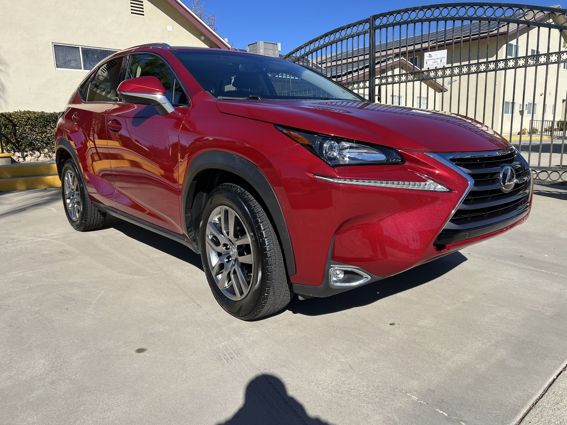 2015 Lexus NX 200t