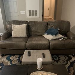 4 Piece Living room Leather Couch Set OBO