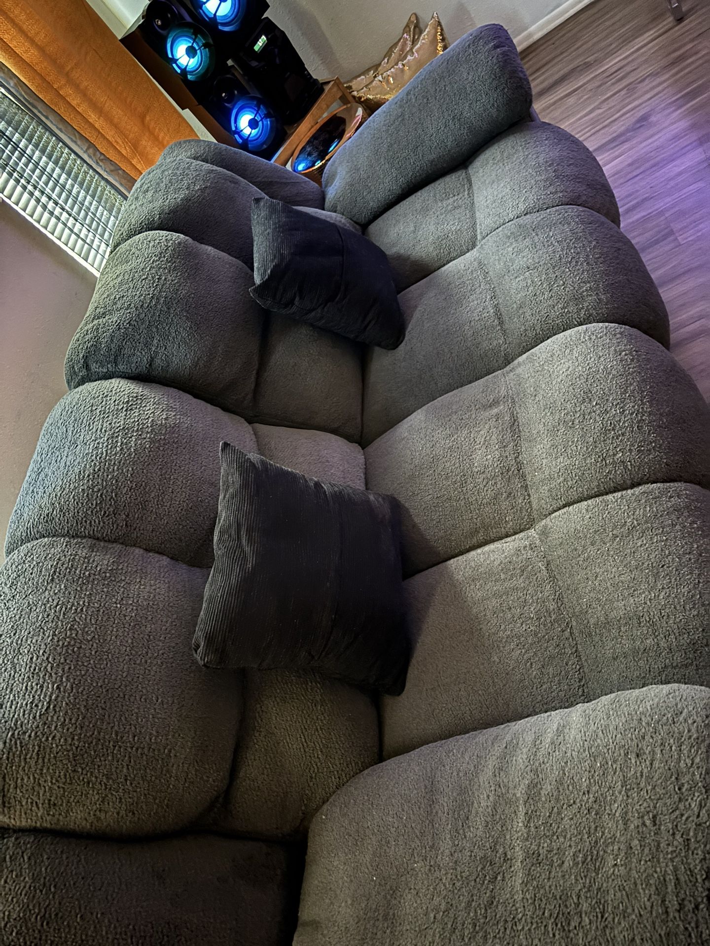 Sofa Set