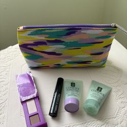 Clinique Cosmetic Bundle