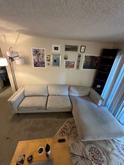 L Shaped Couch (2 Pieces) (Crème Color)