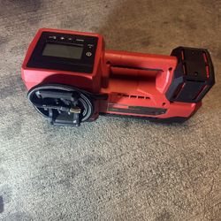 Milwaukee Inflator 2848-20