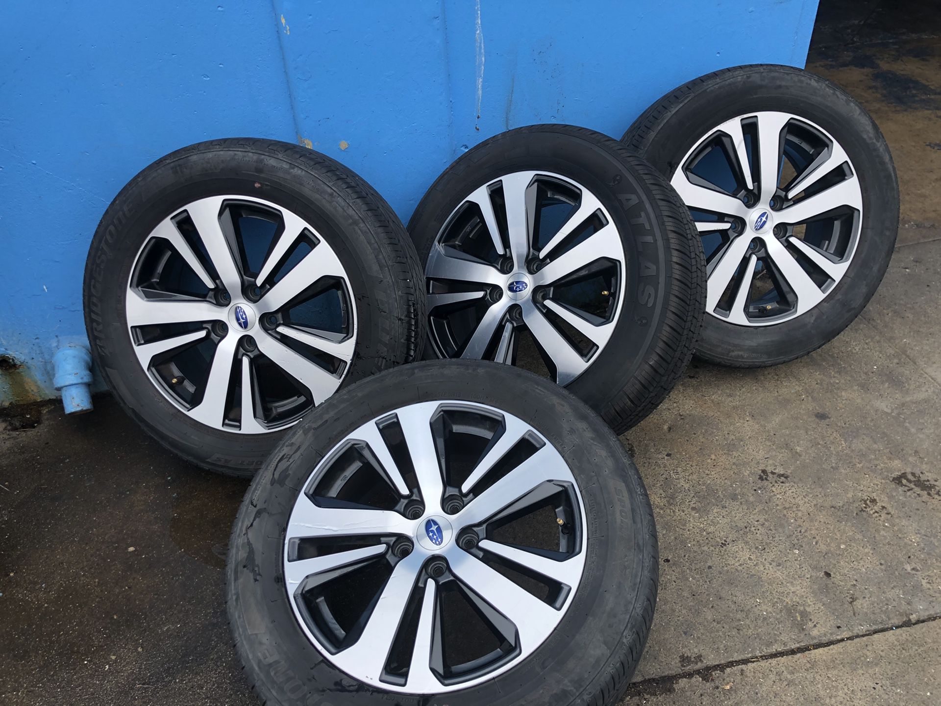 2019 Subaru Outback wheels