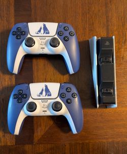 PS5  Controllers
