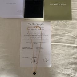 Van Cleef & Arpels Necklace – Timeless Luxury Jewelry