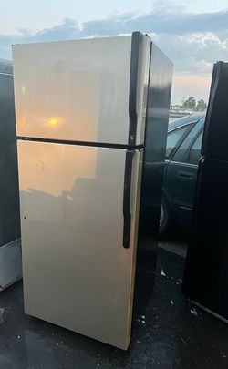 GE  Top Mount Stainless Steel Refrigerator
