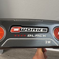 Odyssey O-Works Black 2W Putter, 33 in (w/ Cover)