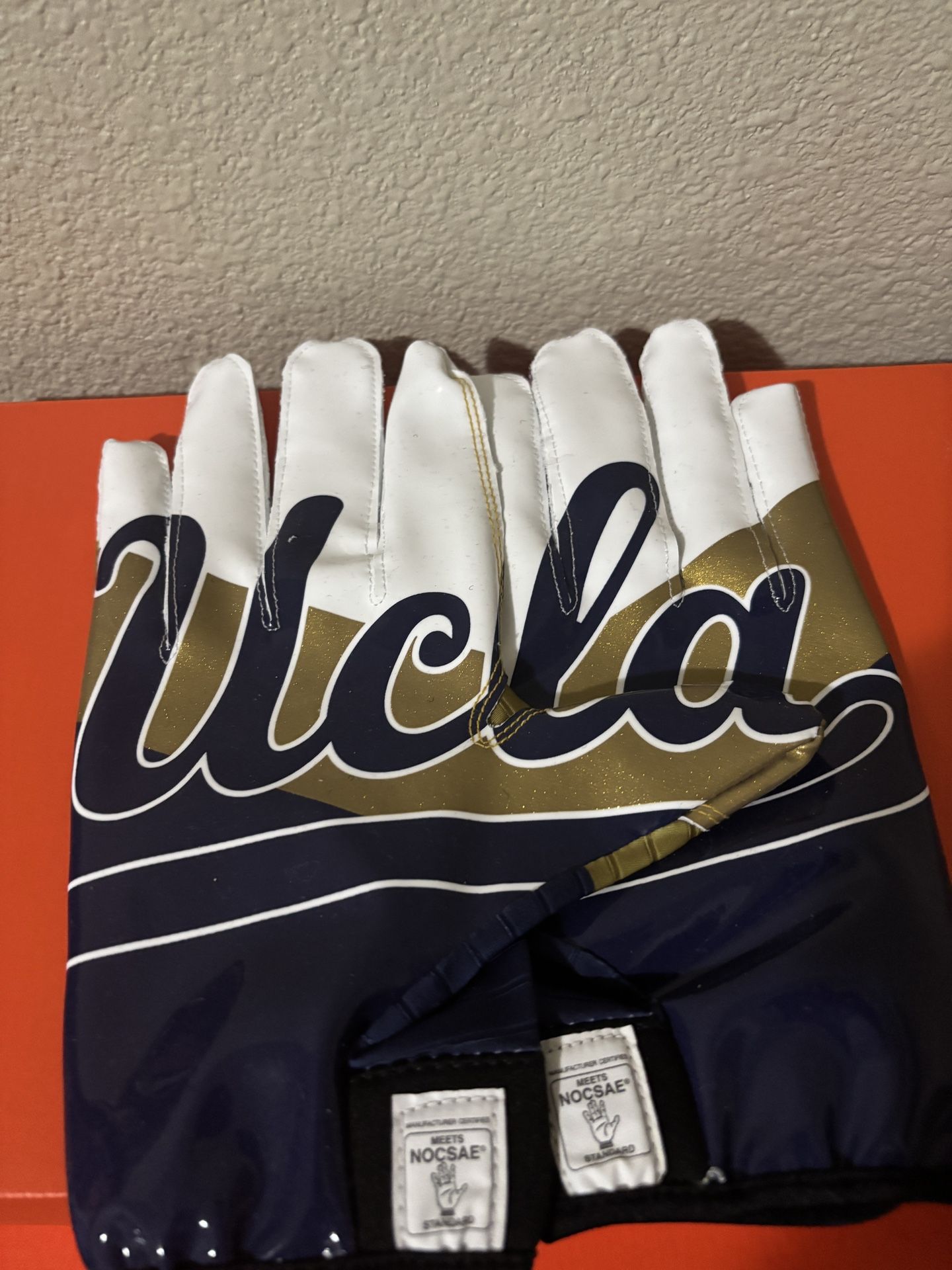 RARE UCLA GLOVES