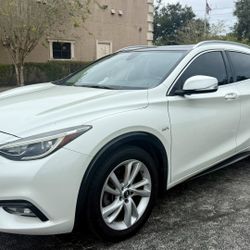 2018 Infiniti Qx30