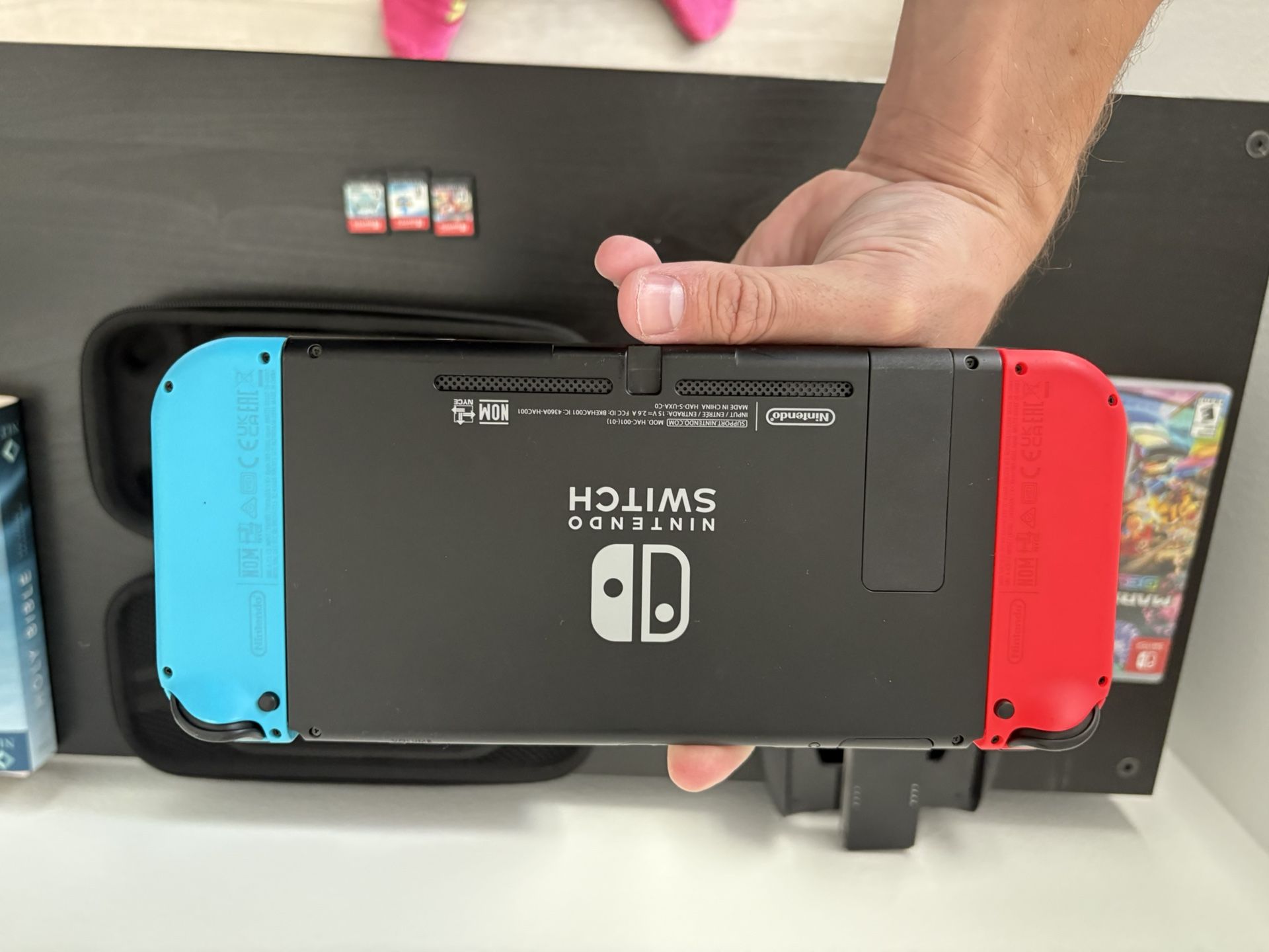 Nintendo Switch ( New )