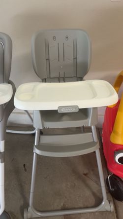 High chair 