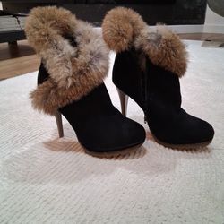 Size 8 Vegan Suede / Real Fur Booties 