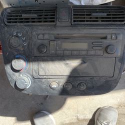 Stereo Civic