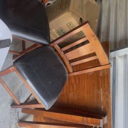 Real Wood Dinning Table 