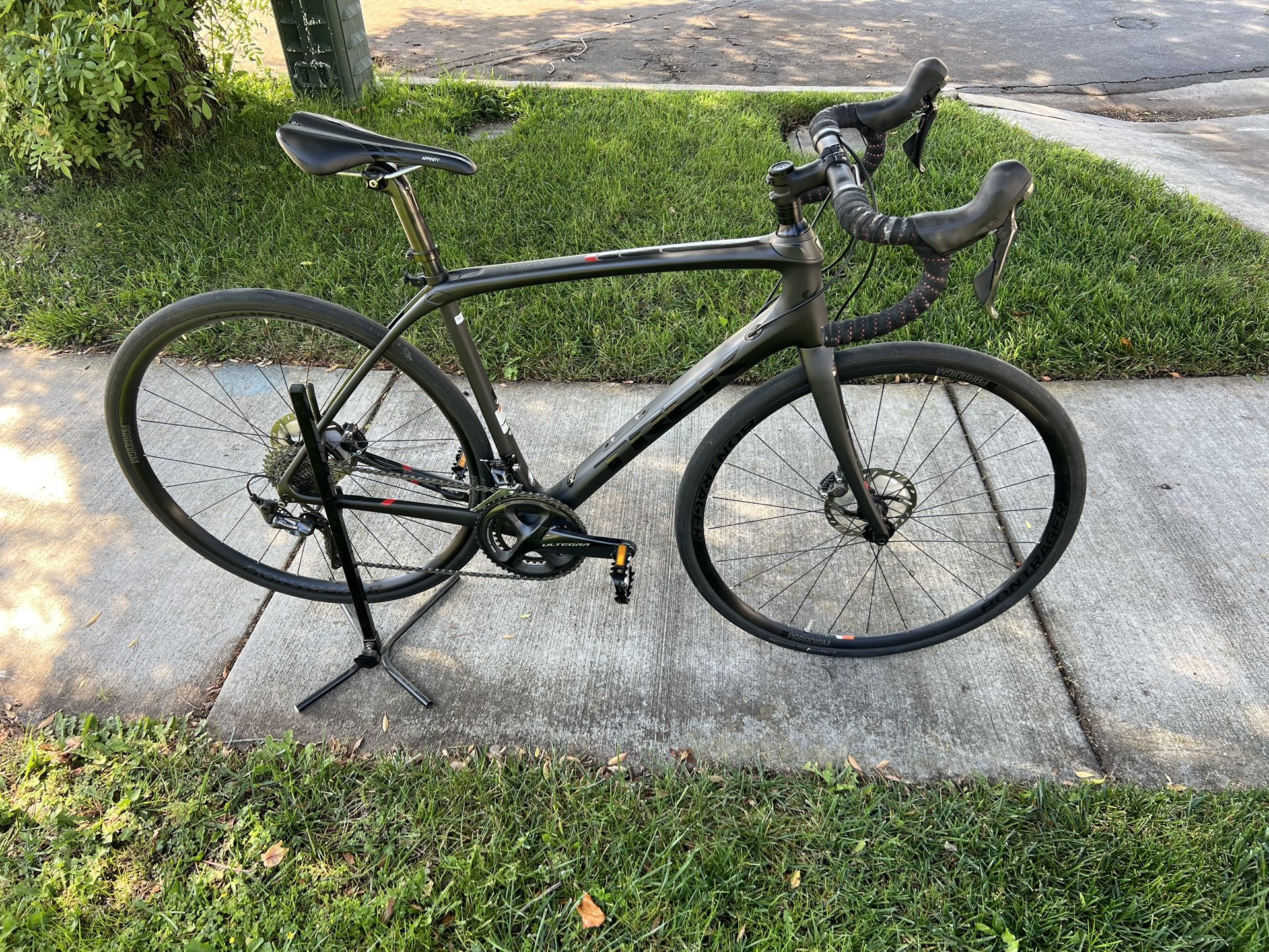TREK Domane SL6 $2400