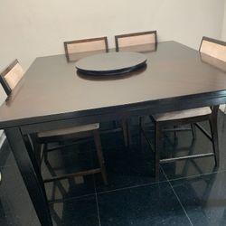 Table With 8 Chairs