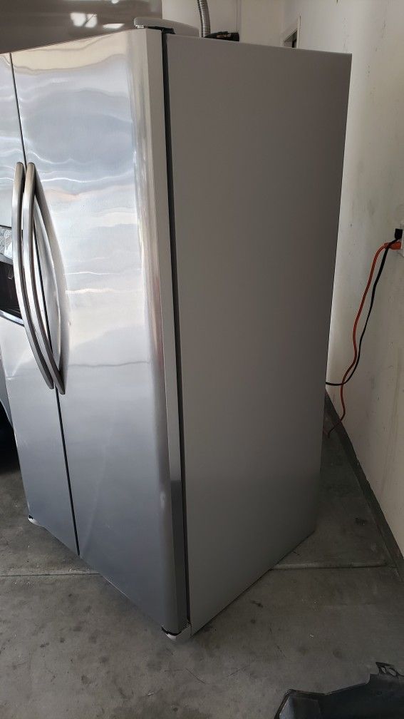 Stainless Steel side by side refrigerator