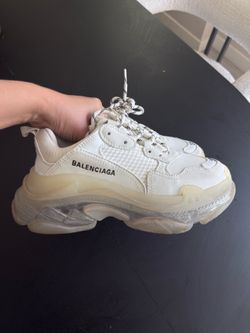 Balenciaga triple s like new !