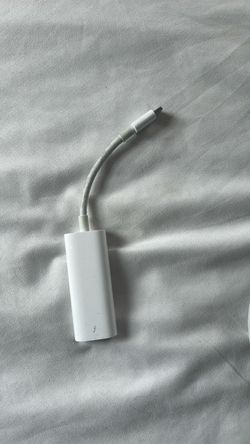 Apple Thunderbolt to USB C Adapter + Thunderbolt Wire