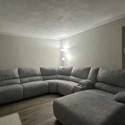 Sectional Reclining Couch 