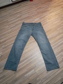 Levi jeans