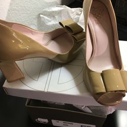 New heels (size 7) Name brand comfort