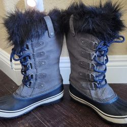 Women's Sorel Joan Of Arctic Gray Snow Boots FUR, Size 7 
