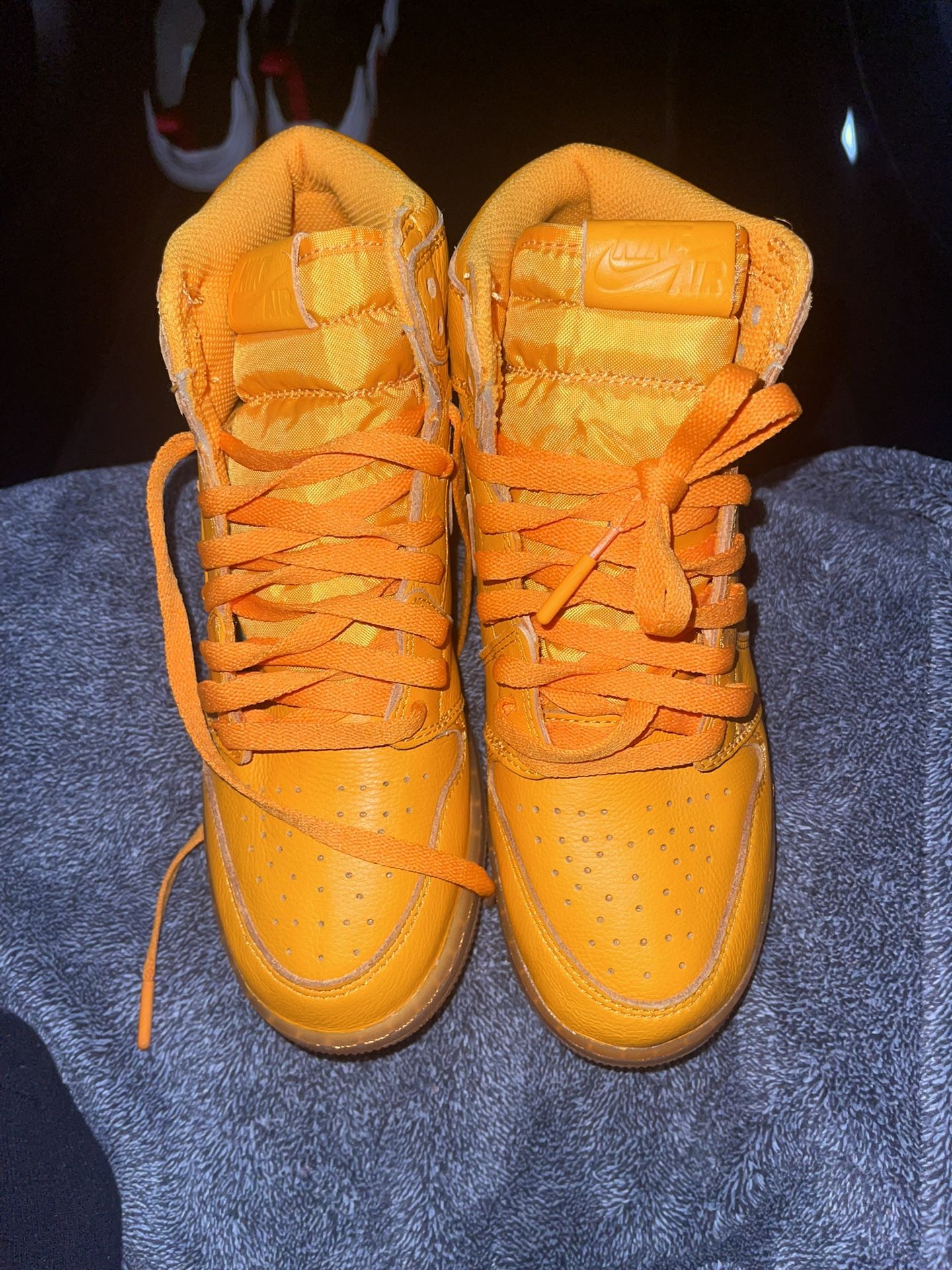 Authentic USED Jordan 1 Retro High Gatorade Orange Peel 7y