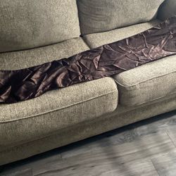 Table Runners, chair  Bows, 