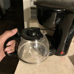 Mainstays Black 5-Cup Drip Coffee Maker