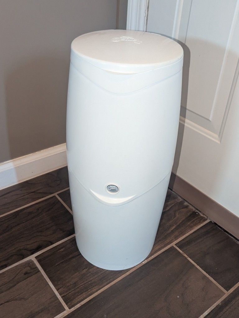 Diaper genie 2