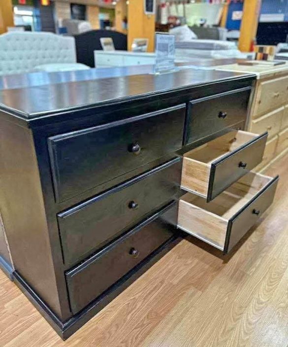 Six Drawers Dresser