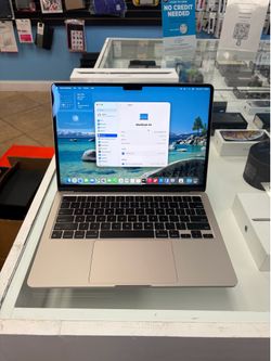 Apple MacBook Air M2 Chip 2022  8GB Unlocked