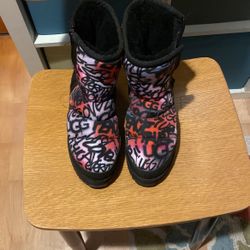 Ugg Boots size 8 / 8.5