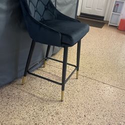 Stools (4 Pack) 