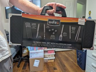 18 pc BBQ tool set with aluminum case