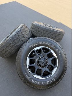 Dodge Ram 2500/3500 Factory Wheels Tires