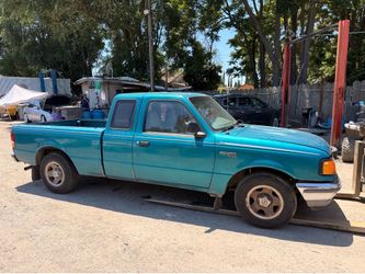 1996 Ford Ranger v6 ***for parts only***