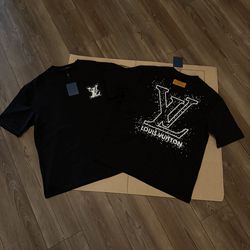 LV shirt size  L,XL
