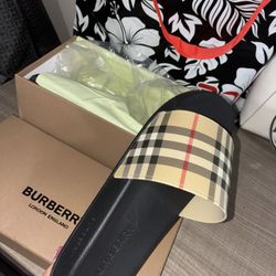 Burberry Men’s Slides 